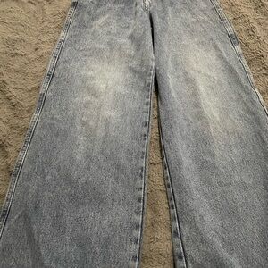 Wide-Leg Light Wash Jeans